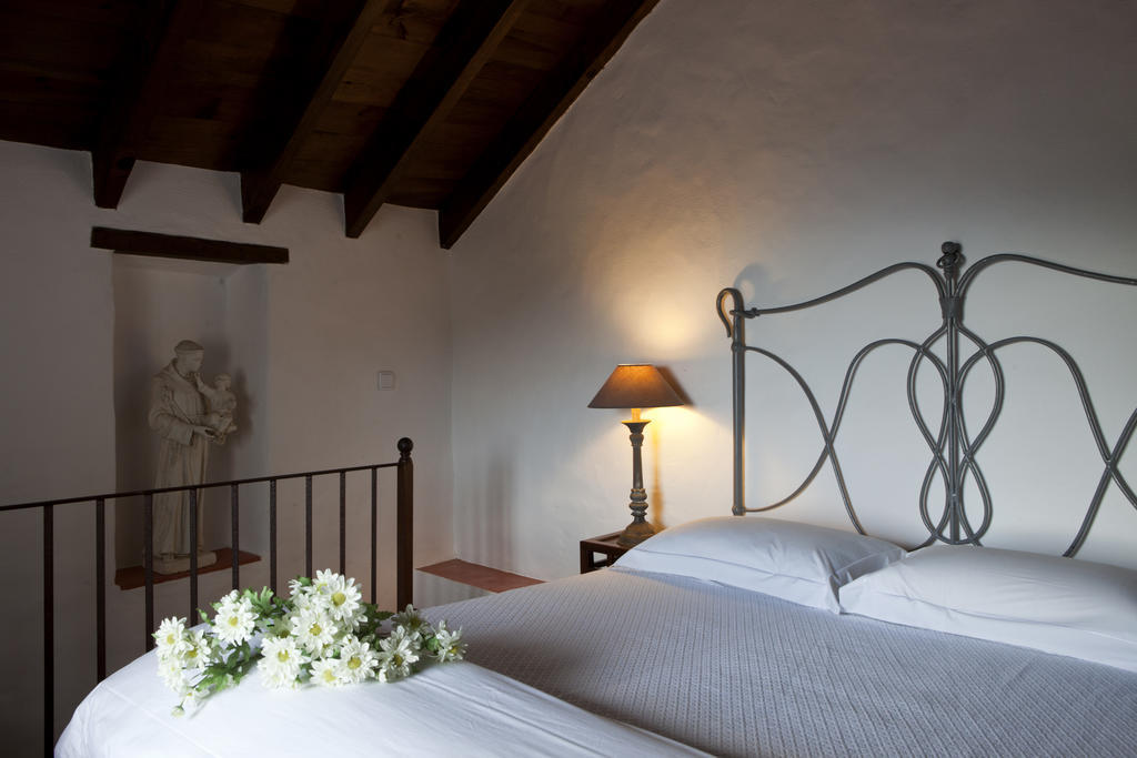 Convento Sao Saturnino Hotel Colares Phòng bức ảnh