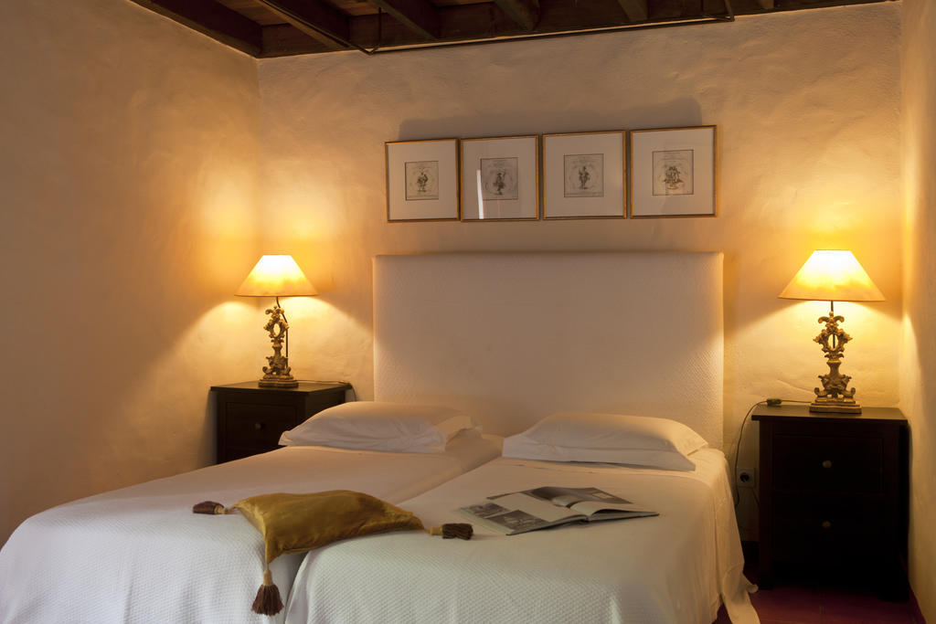 Convento Sao Saturnino Hotel Colares Phòng bức ảnh